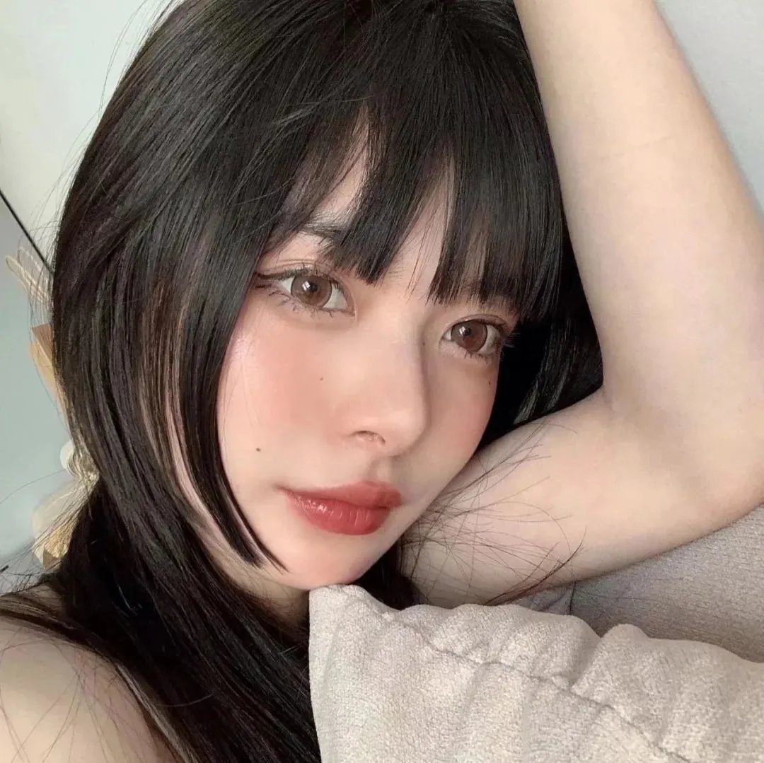 战舰春光